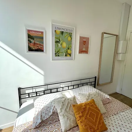 Proche Mer, Avec Terrasse Et Parking 아파트 *