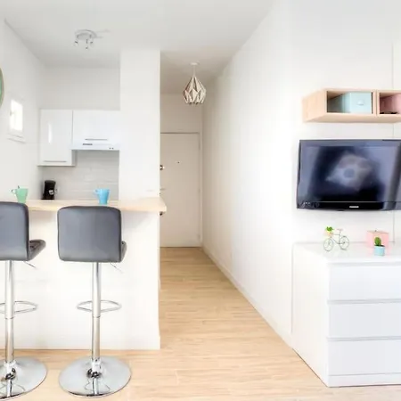 Apartment #40 Studio Richelmi- Ac Balcon 10mns Port 15mns Monaco Nice