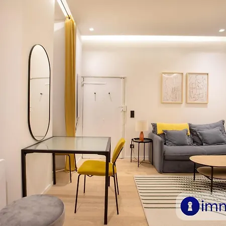 Apartment Air-conditioned In Old