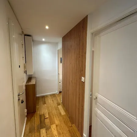3 Bedroom Center *