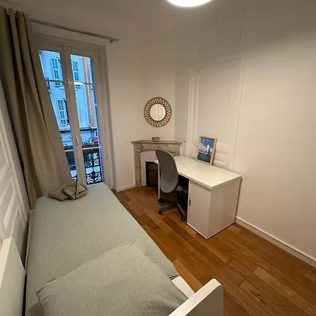 公寓 3 Bedroom Center