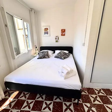 Riviera - Les Toits D Augustin - Bright With A C - Old Town Daire