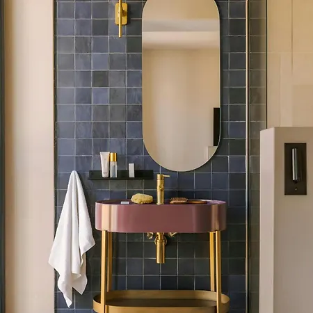Hotel Yelo Jean Medecin Hotel, Sonder By Marriott Bonvoy 4*