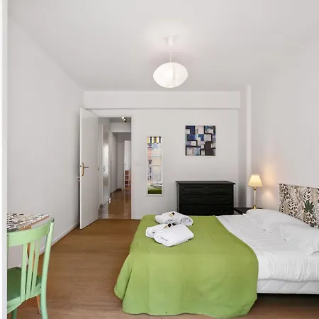 Hotel apartamentowy De Dijon Fshh