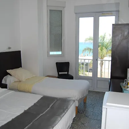 Hotel Azur