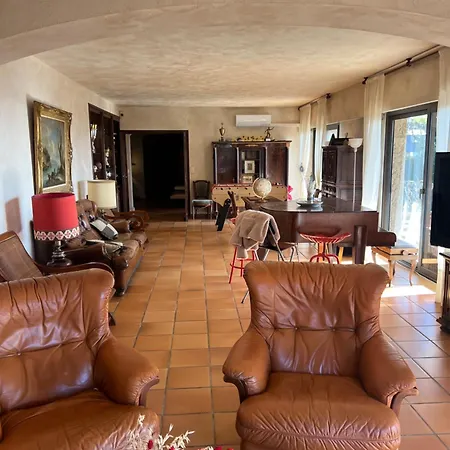 Вилла Loucisa Piscine Vue 8 24 Couchages Ницца