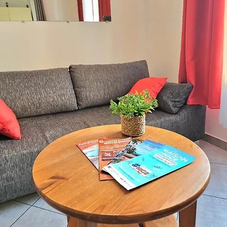דירה Cocoon Moderne, Close To Train Station & Shops