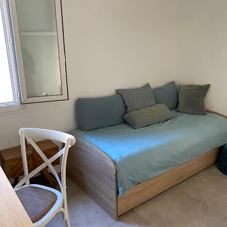 Appartement Au Coeur Du Vieux Nice, 3 Au Calme, Grand