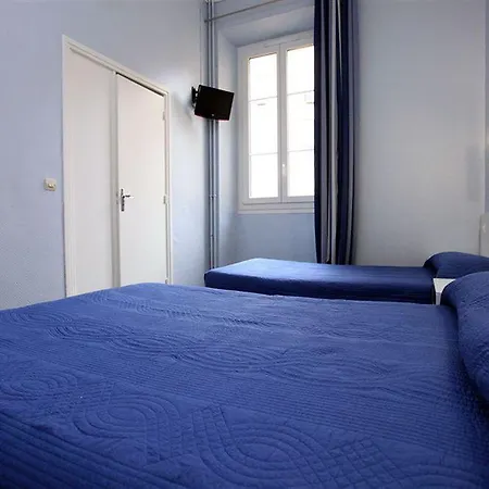 66 Hotell 4*