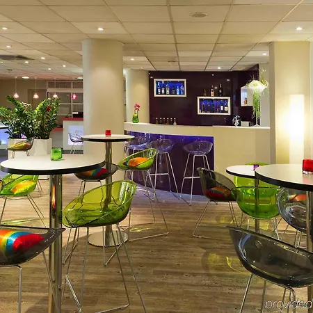 Hotel Ibis Styles Centre Port Niza