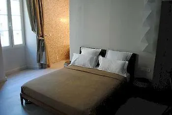 Les Massena 3* Ницца
