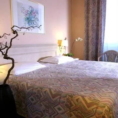 B4 Park Hotel