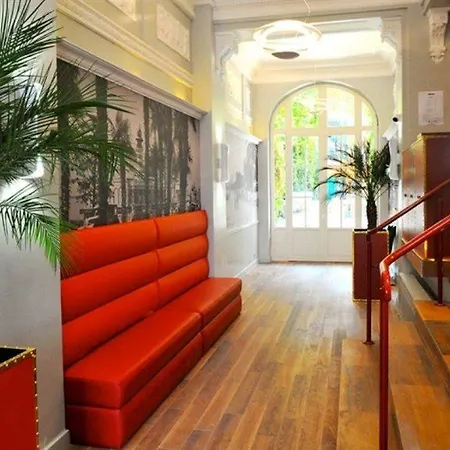 Excelsior Centre By Happyculture מלון 4*