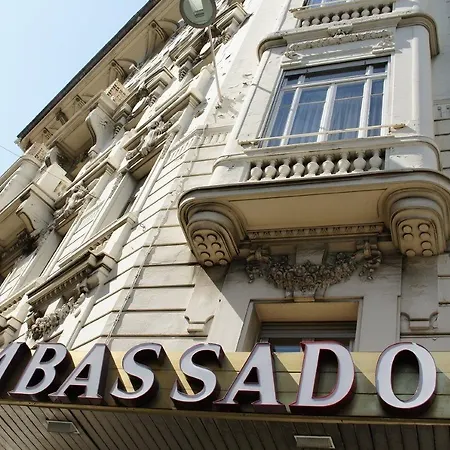 Ambassador 3*