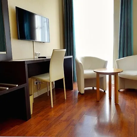 Hotel Ambassador 3*