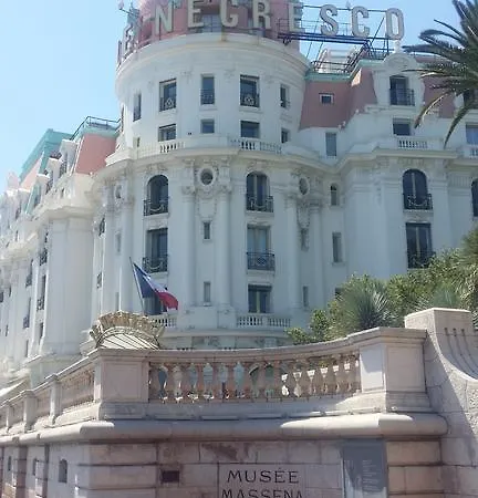 Rivoli Seaside Nice