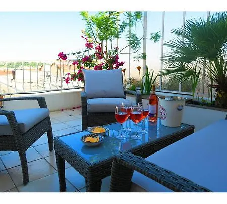 Val Roya Terrasse Apartment *