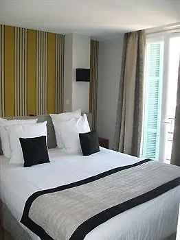 Ajoupa Hotel Nice