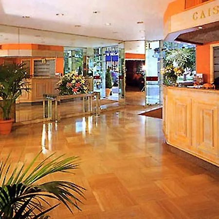 Hotel Ambassador 3*