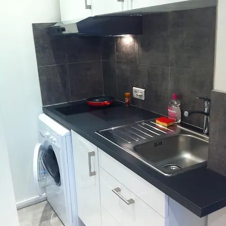 Appartement Backpackers S1 & S2 *