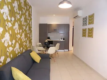Ajoupa Hotel
