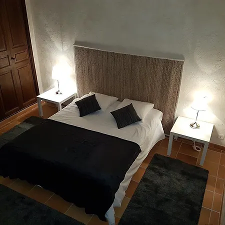 Loucisa Apartment