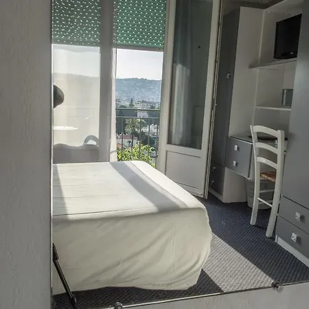 Отель Floride