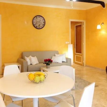 Le Royal Res. Negresco Five Stars House Appartamento *