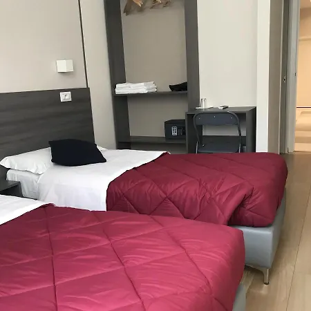 Boutique Neptune 2* ניס