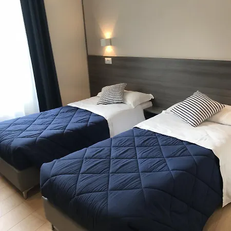 Boutique Neptune מלון