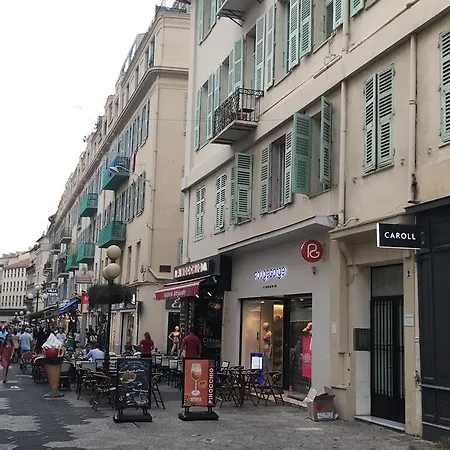 Boutique Neptune Niza