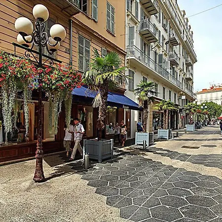 Hotel Paradis