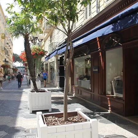 Hotel Paradis