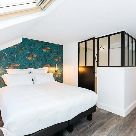 Arome Hotel 3*