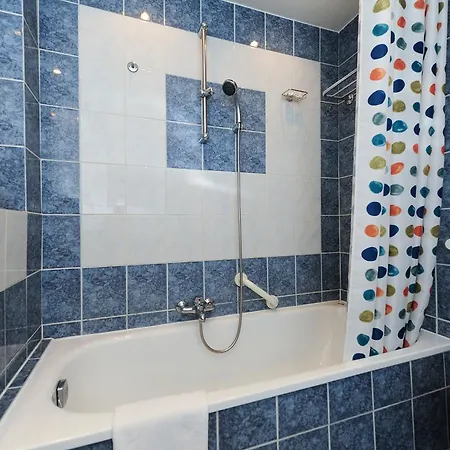 Halevy 5 Stars House 아파트 니스
