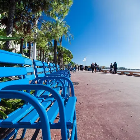 Apartahotel Azur