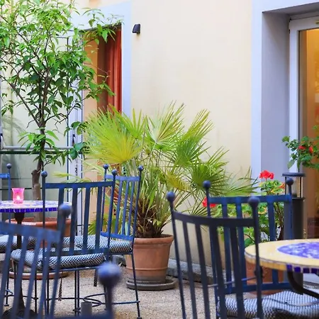 The Deck By Happyculture Hotell