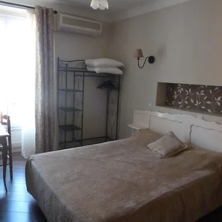 Hotel De Verdun Nicea