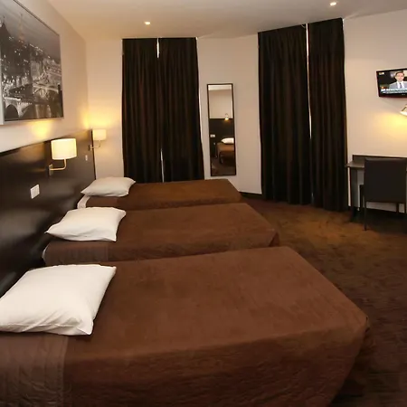 Trocadero Hotel