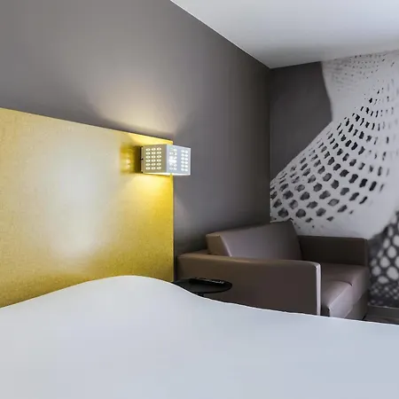 Hotel Ibis Styles Centre Port