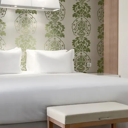 Nh Hotel 4*
