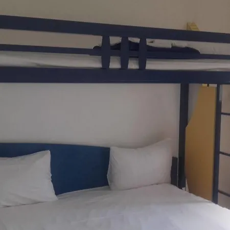 Hotell Ibis Budget Californie Lenval 2*