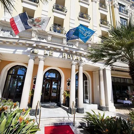 Le Royal Promenade Des Anglais 3* Nizza