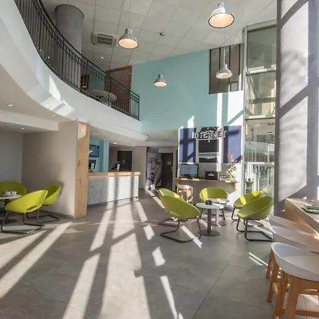 Hotell Ibis Budget Californie Lenval