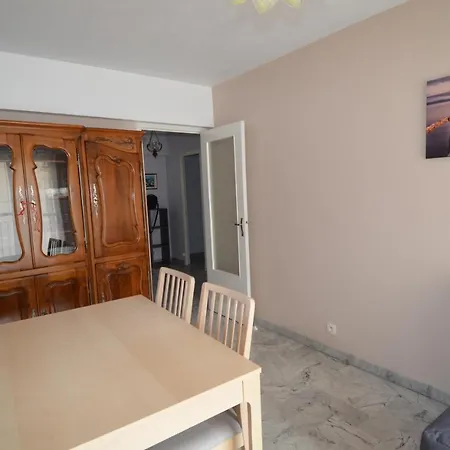 4 Personnes Quartier Riquier Apartment *