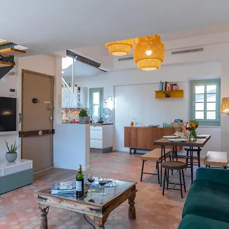 Le Château - The Beautiful Sight In Old Town, Private Terrace Appartement *