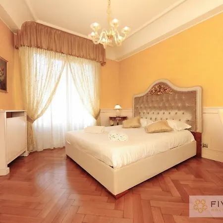 Le Majestic Promenade - Five Stars House Lägenhet *