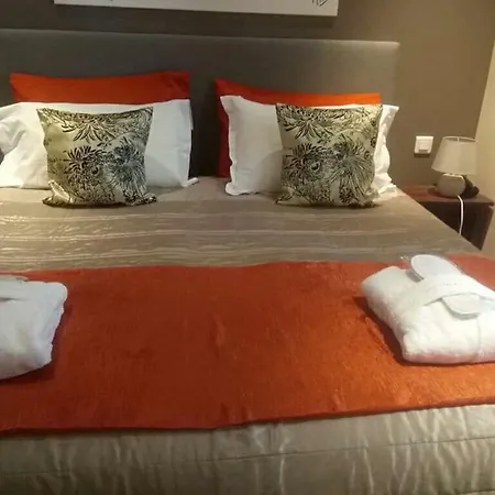 Hotel La Tour 3*