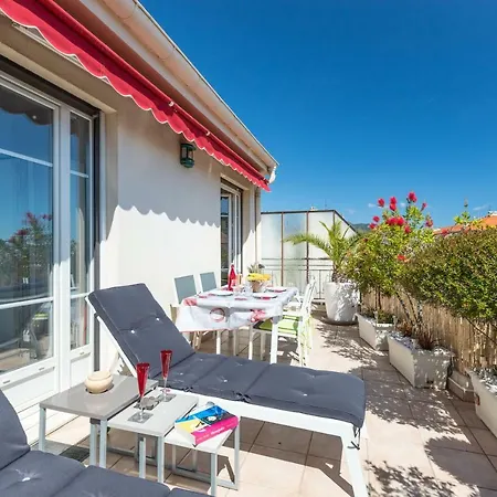 Appartement Le Mantega - F2 Moderne,centre Ville, 2 Grandes Terrasses,climatisation, Ascenseur