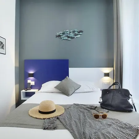 Hotel Alcove 3*